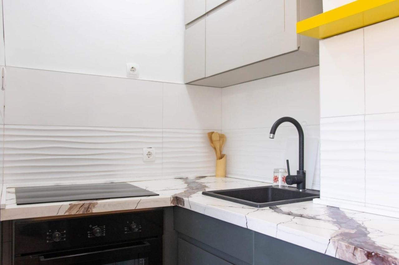 Ferienwohnung Campi D'Oro Kotor Exterior foto